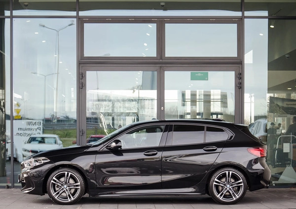 BMW Seria 1 cena 159900 przebieg: 6900, rok produkcji 2023 z Susz małe 301